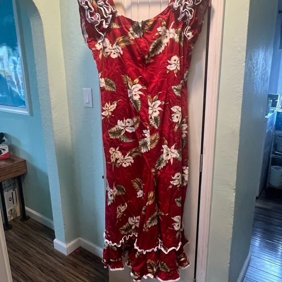 Vibrant Floral Ruffle Blouse - Picture 7 of 12